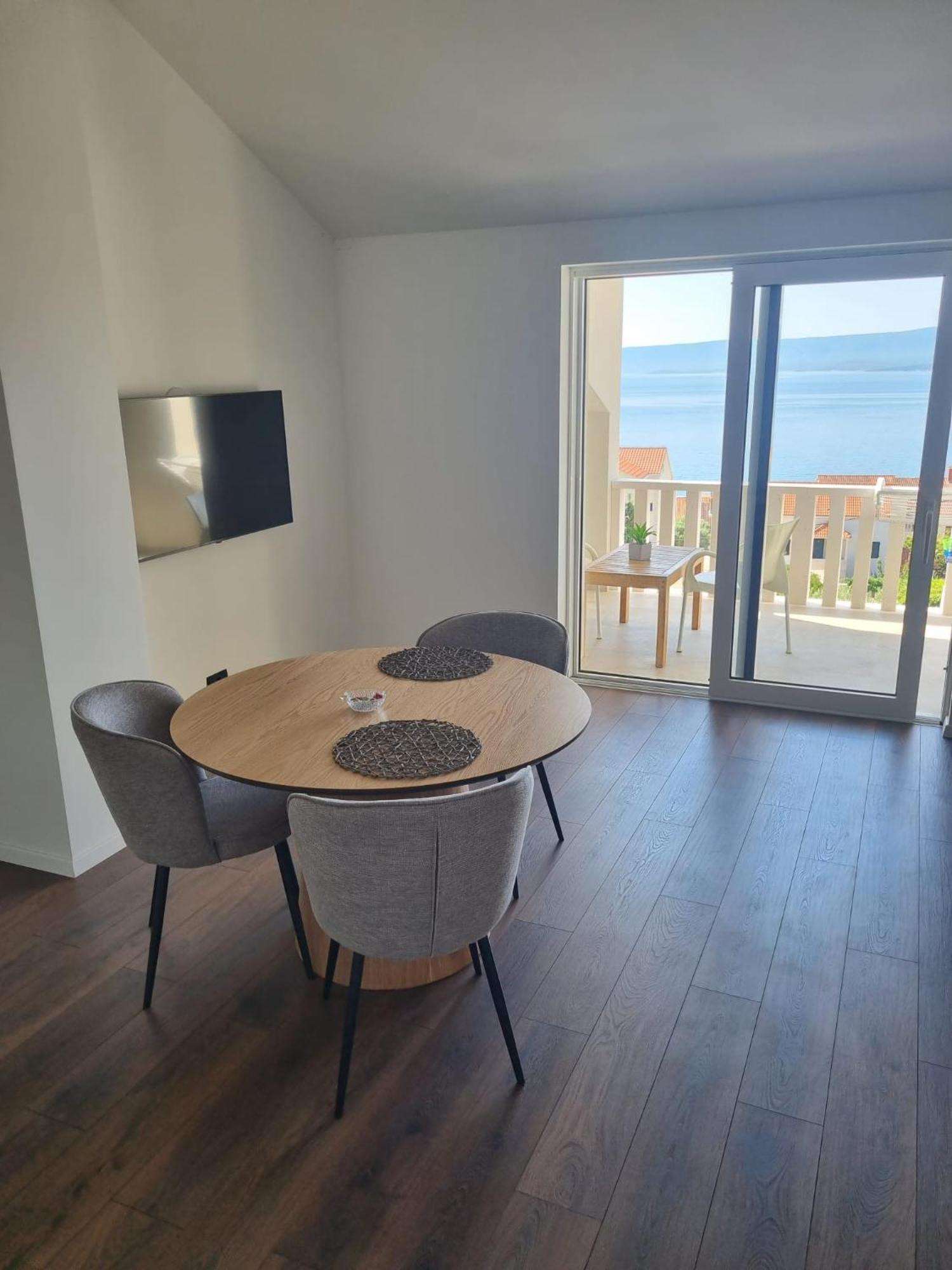 Superior Apartments Luka Bol Dış mekan fotoğraf